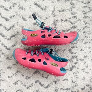 KEEN Rio Sandals Water Shoes Rubber Slingback Pink Splatter Size Youth 12
